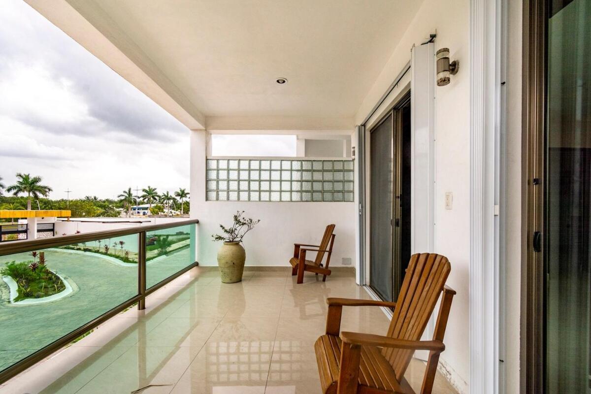 Holiday home Mario's House 2 Beautiful Rooftop Pool *